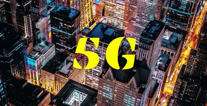 5G City Downtown